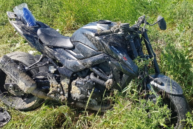 Súlyos motorbaleset történt a 84-esen